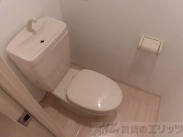 フロンティア中川の物件内観写真